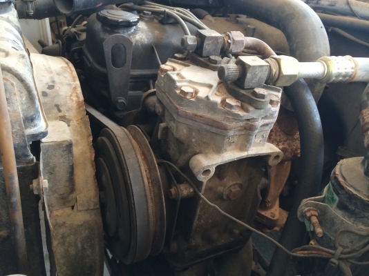 แยกขายอะไหล่ มาสด้า 808 แยกขายอะไหล่ มาสด้า 808