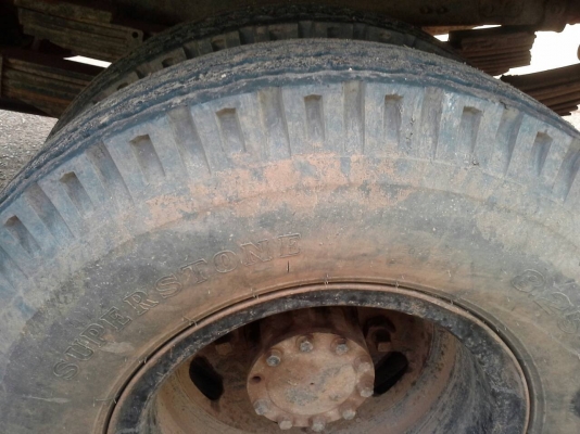 HINO km777 เครื่อง 117 WO4D ร์ Fหลัง กะบะยาว 4.5 เมตร ภาษีขาด1 ปี HINO km777 เครื่อง 117 WO4D ร์ Fหลัง กะบะยาว 4.5 เมตร ภาษีขาด1 ปี