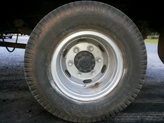 ISUZU 110  แรง ฝาดำ มีสโล ทะเบียนเต็ม ช่วงล่าง 6 น็อต