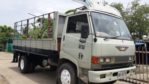 ขาย6ล้อ ฮีโน่ KM777 เครื่อง WO4D  117แรงม้า ยาว 4.20เมตร ช่วงล่างใหญ่ ยางดี 6เส้น สภาพดีพร้อมใช้ กำลังซ่อมสีกระบะ