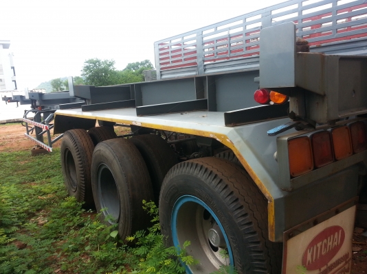 หางก้างสามเพลา ผลิตจากอู่แถวรังสิต มีสี่ชิ้น เลือกได้คะ