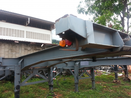 หางก้างสามเพลา ผลิตจากอู่แถวรังสิต มีสี่ชิ้น เลือกได้คะ