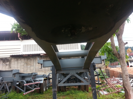 หางก้างสามเพลา ผลิตจากอู่แถวรังสิต มีสี่ชิ้น เลือกได้คะ