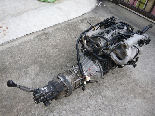 ขายเครื่อง  TOYOTA 3S ขับหลังเกียร์ธรรมดา