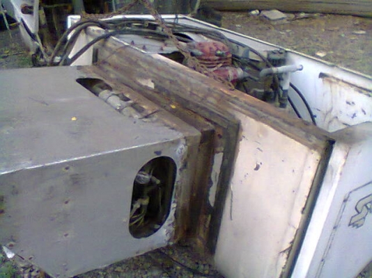 เครื่องทำความเย็น 6ล้อ-10ล้อไม่มีเครี่อง ขาย75,000บาท ยังมีอีกหลายตัวครับติดต่อ 0892095791(บอย)