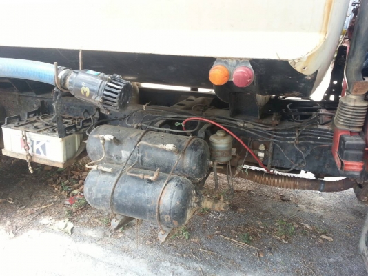 สิบล้อฮีโน่