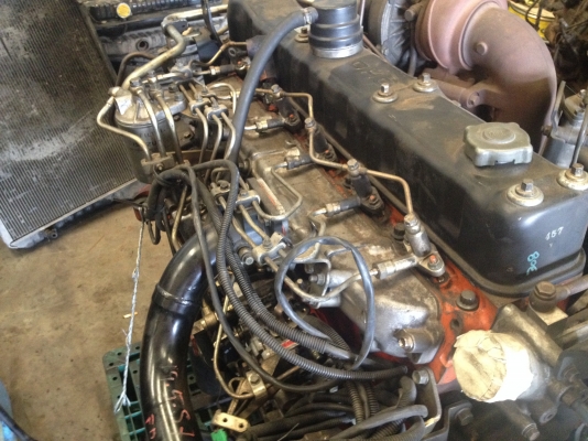 เครื่องนอก ISUZU DECA 6SD1 270แรง สภาพดีของครบ มีทั้ง EURO1 EURO 2