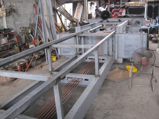 คัสซีรถบัส 6 ล้อติด CNG 4-8 ถัง / รถบัส NGV คัสซีรถบัส 6 ล้อติด CNG 4-8 ถัง / รถบัส NGV