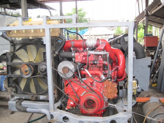 คัสซีรถบัส 6 ล้อติด CNG 4-8 ถัง / รถบัส NGV คัสซีรถบัส 6 ล้อติด CNG 4-8 ถัง / รถบัส NGV