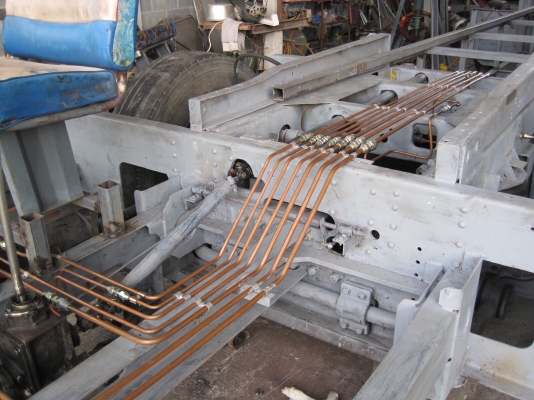 คัสซีรถบัส 6 ล้อติด CNG 4-8 ถัง / รถบัส NGV คัสซีรถบัส 6 ล้อติด CNG 4-8 ถัง / รถบัส NGV