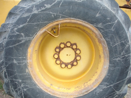 รถตักล้อยาง Komatsu 510 สภาพสวยมากเก่าญี่ปุ่น100\%สนใจติดต่อ 081-9485494 ราคาคุยกันได้สบายๆ