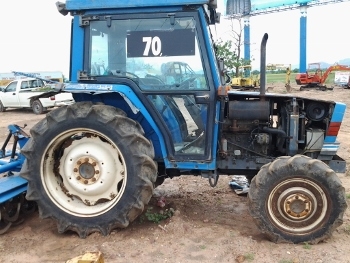 ต้องการ รถไถ ราคาสวยๆ  แรงดีๆ ไว้ใช้งาน เชิญทางนี้ครับ เรามี ISEKI LANDLEDER: 4 WD พร้อมโรตารี่พรวนดิน ตู้แอร์ ครับ