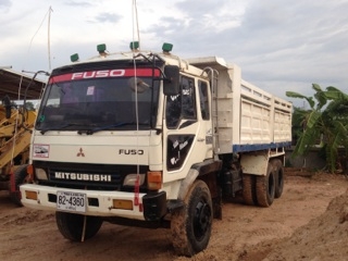 ขายสิบล้อ MITSUBISHI  สองเพลาดั้มสภาพสวยพร้อมใช้งาน แอร์เย็นฉ่ำ เครื่อง6D17 เอกสารพร้อมโอน