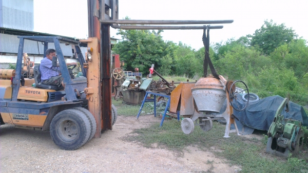 Sell> ขายโม่ปูนจิ๋ว ยี่้ห้อ Baton มอเตอร์ 3 แรง 2 สาย สภาพนางฟ้า พร้อมใช้งานครับ