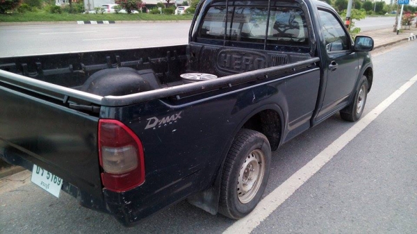 Dmax EX ราคาตัดด่วนๆ