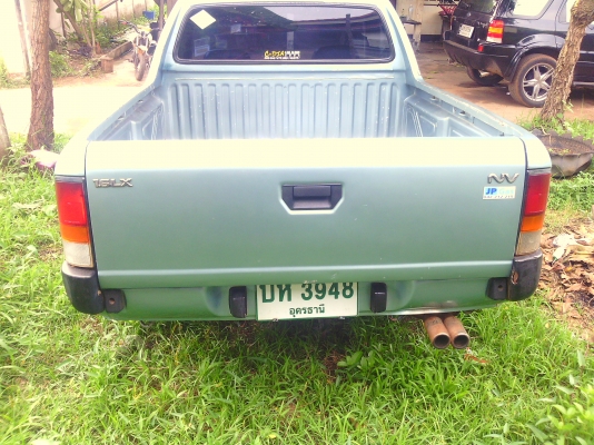 ขายนิสสัน NV ล้อแมก ติดแก็ช แอร์เย็น ภาษ๊ไม่ขาด