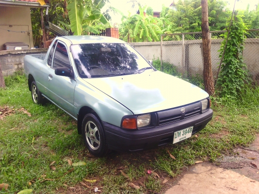 ขายนิสสัน NV ล้อแมก ติดแก็ช แอร์เย็น ภาษ๊ไม่ขาด