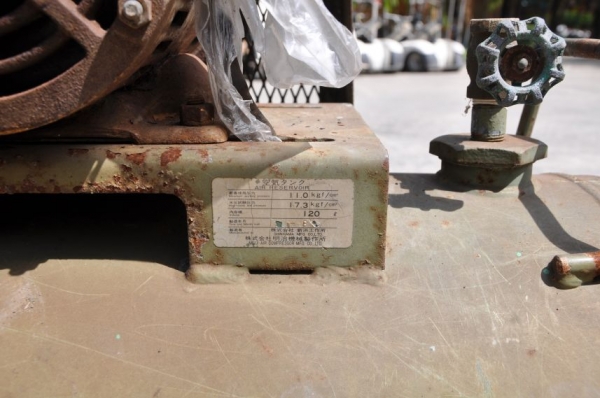 มีมา2ตัวสวยๆ ขายปั้มลม meijiนำเข้าญี่ปุ่นยังไม่เคยใช้งานในไทย 15,000เท่านั้น!!