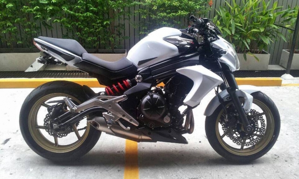 ขายer6nปี2013สีขาวไมล์5200โลแถมทะเบียน88ไม่เคยล้มหาอยู่ไม่ผิดหวังครับ