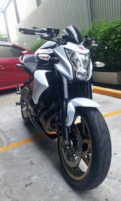 ขายer6nปี2013สีขาวไมล์5200โลแถมทะเบียน88ไม่เคยล้มหาอยู่ไม่ผิดหวังครับ