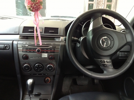 ขาย Mazda 3 รุ่นท็อป  5 ประตู  ปี  2009  วิ่งแค่  เครื่อง 2000
