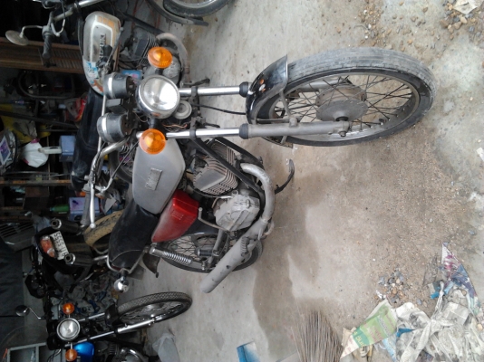 ขายรถ yamaha rx100 ทะเบียนพร้อมโอนครับ