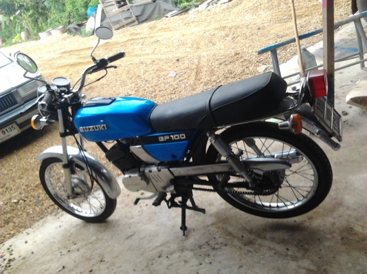 ขายรถ suzuki gp100 ทะเบียนเอกสารพร้อมโอนครับ ขายรถ suzuki gp100 ทะเบียนเอกสารพร้อมโอนครับ