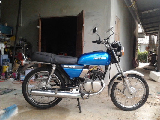 ขายรถ suzuki gp100 ทะเบียนเอกสารพร้อมโอนครับ ขายรถ suzuki gp100 ทะเบียนเอกสารพร้อมโอนครับ