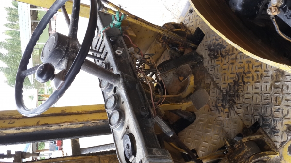 ขายรถโฟล์คลิฟท์ Toyota 2.5 ตัน เครื่องเบนซิน ยางตัน 4 เส้น