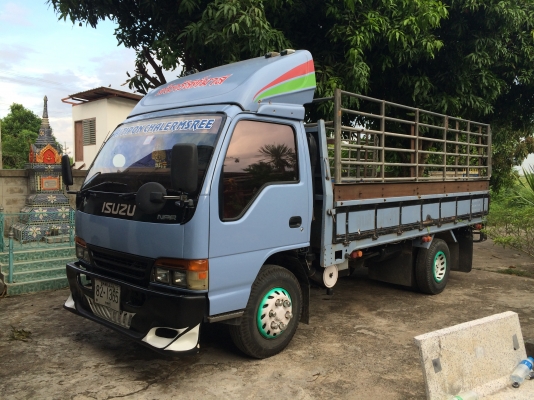 ขาย ISUZU NPR รถห้างแท้ รถพร้อมใช้งาน