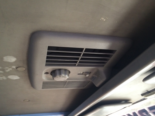 ขาย ISUZU NPR รถห้างแท้ รถพร้อมใช้งาน