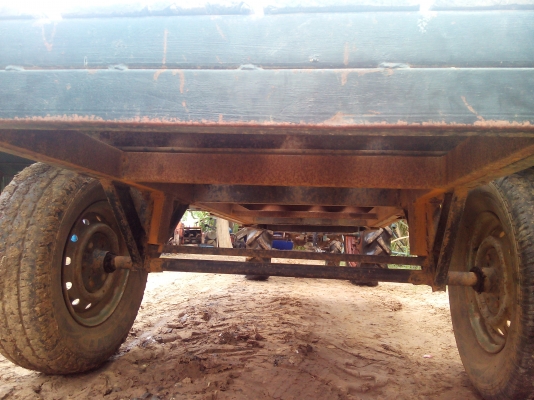 ขายเทนเลอร์บรรทุก     8000บาท