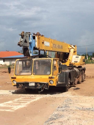 ขายรถเครน 28 ตัน TADANO