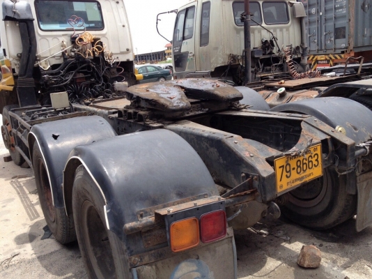 ขายหัวลาก270แรงรถห้าง