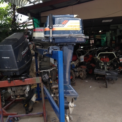 เครื่องยนต์เรือ TOHATSU มือ 2 สภาพดี พร้อมใช้งาน เครื่องยนต์เรือ TOHATSU มือ 2 สภาพดี พร้อมใช้งาน