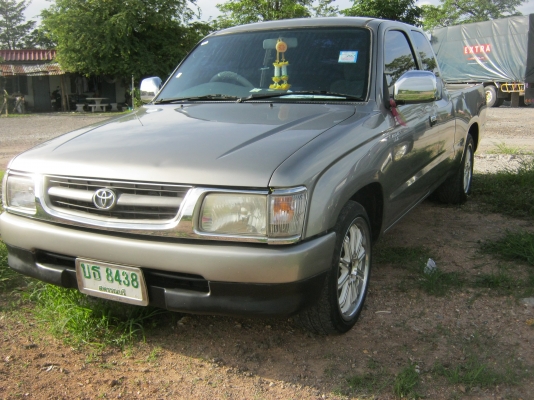 ต้องการขายTOYOTA TIGER 1998 CAB ระบบไฟฟ้า 3.0 CC แอร์ เย็น พวงมาลัยเพาเวอร์ ราคาเบา แต่งพองาม