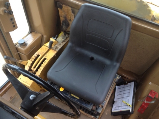 รถเกรด Caterpillar 140G #72V15261 นำเข้าจากอเมริกา สนใจโทร. 080-6565422 (หนิง)