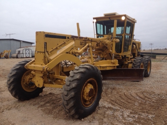 รถเกรด Caterpillar 140G #72V15261 นำเข้าจากอเมริกา สนใจโทร. 080-6565422 (หนิง)