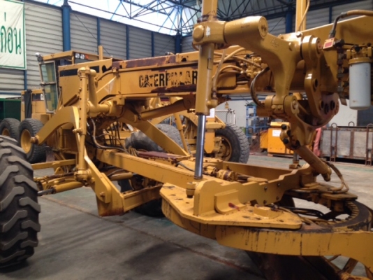 รถเกรด Caterpillar 140G #72V15261 นำเข้าจากอเมริกา สนใจโทร. 080-6565422 (หนิง)
