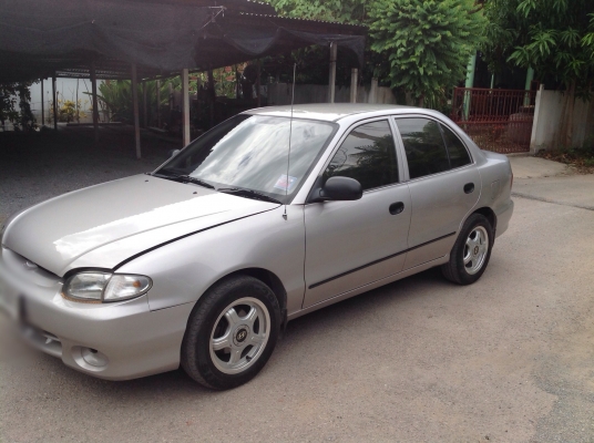 ขายรถเก๋ง HYUNDAI ACCENT เครื่อง 1500 เกียร์ auto น้ำมัน + แก๊สหัวฉีด ภายในสวย ทะเบียนพร้อม