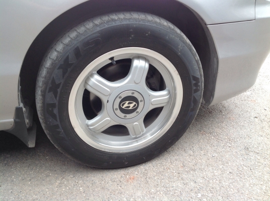 ขายรถเก๋ง HYUNDAI ACCENT เครื่อง 1500 เกียร์ auto น้ำมัน + แก๊สหัวฉีด ภายในสวย ทะเบียนพร้อม