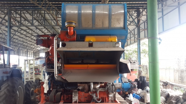 ขายรถเกี่ยวข้าว