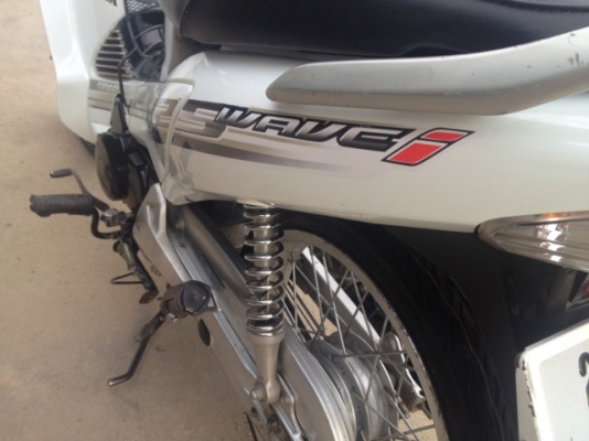 wave125iสตาร์มือ2554ไฟเลี่ยวบังลมท่อดำ