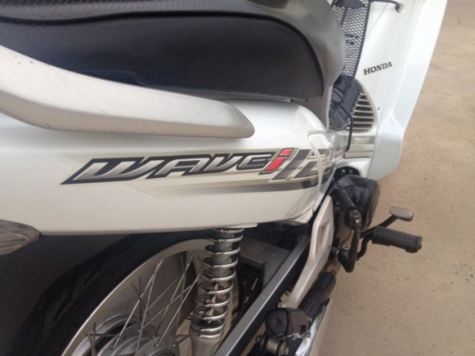 wave125iสตาร์มือ2554ไฟเลี่ยวบังลมท่อดำ