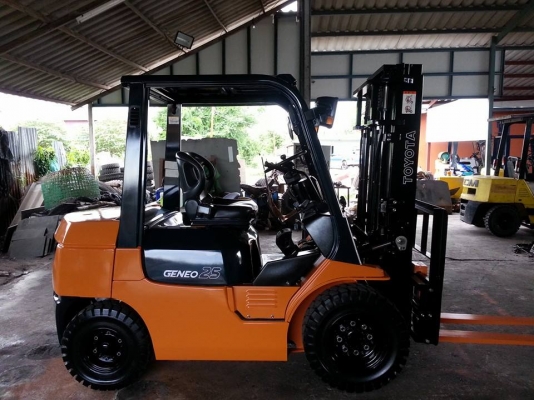 TOYOTA 7FG25  รถมือ 2 นำเข้าจากญี่ปุ่น