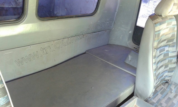 รถดั๊ม10ล้อ HINO มีสโลว์กลาง ขับเคลื่อน 2 เพลา