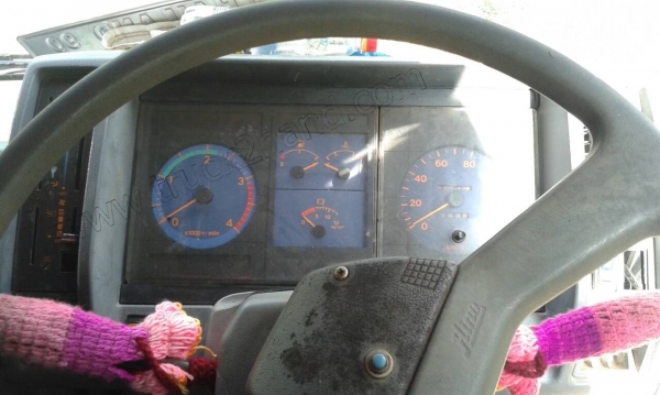 รถดั๊ม10ล้อ HINO มีสโลว์กลาง ขับเคลื่อน 2 เพลา