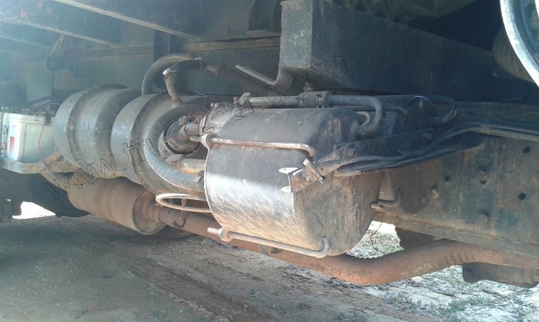 รถดั๊ม10ล้อ HINO มีสโลว์กลาง ขับเคลื่อน 2 เพลา