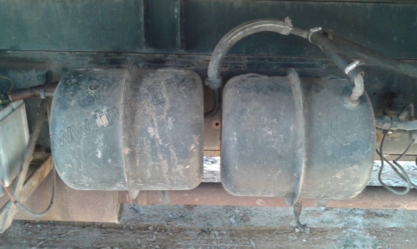 รถดั๊ม10ล้อ HINO มีสโลว์กลาง ขับเคลื่อน 2 เพลา