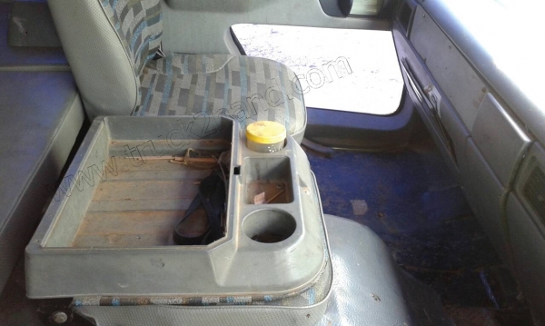 รถดั๊ม10ล้อ HINO มีสโลว์กลาง ขับเคลื่อน 2 เพลา